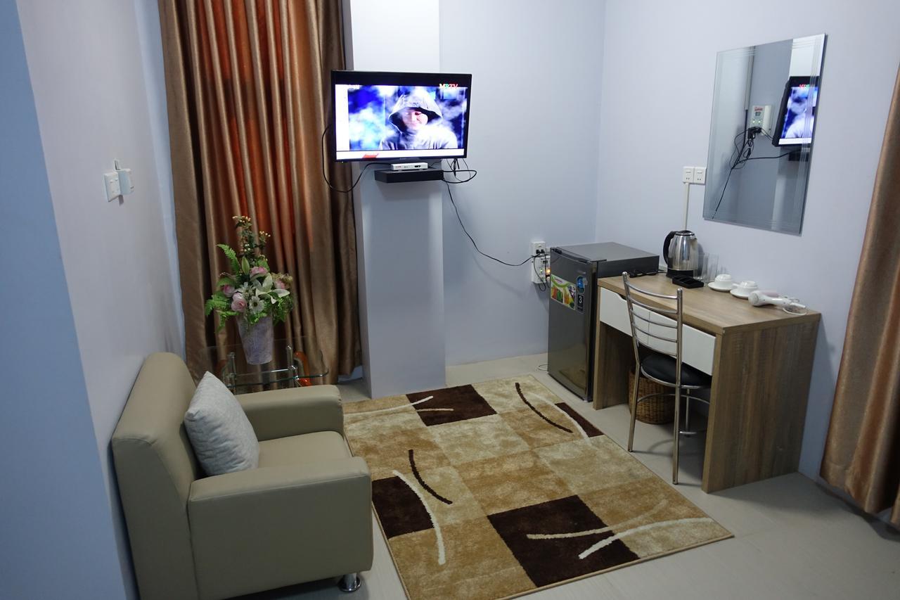 Landmark Hotel Yangon Dış mekan fotoğraf