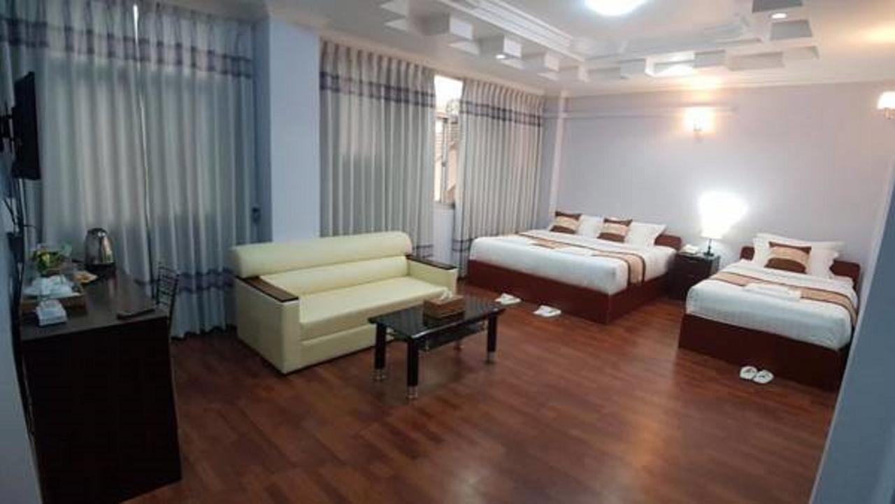 Landmark Hotel Yangon Dış mekan fotoğraf