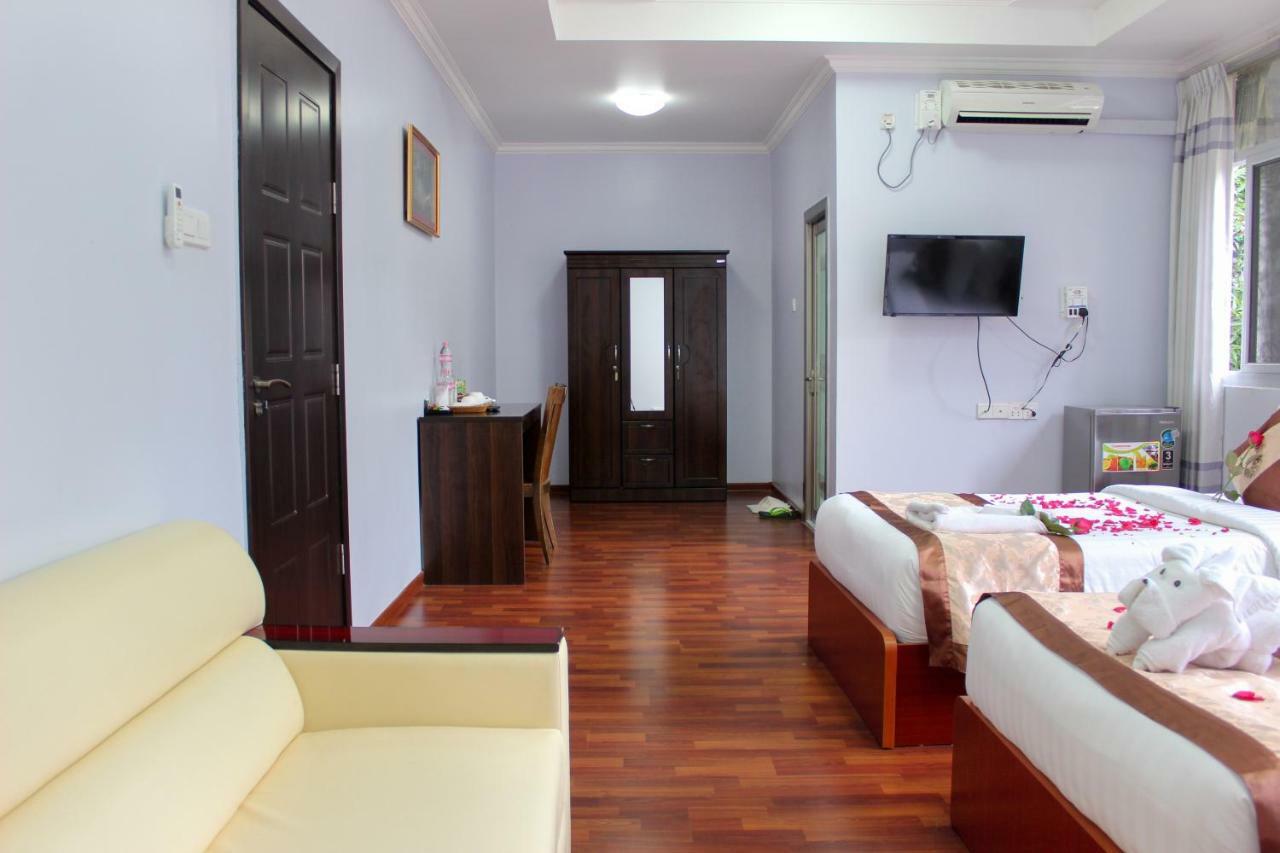 Landmark Hotel Yangon Dış mekan fotoğraf