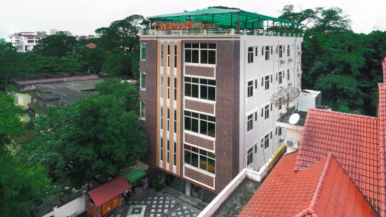 Landmark Hotel Yangon Dış mekan fotoğraf